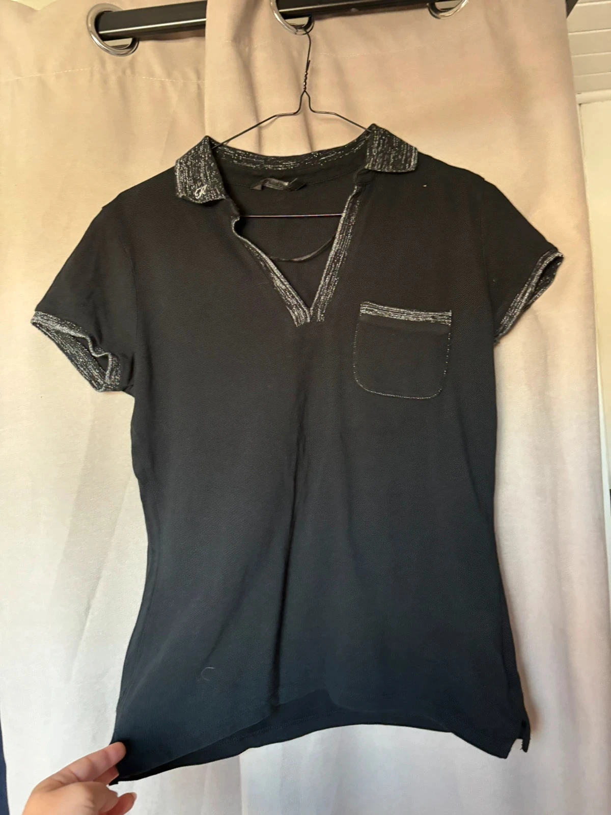 Polo noir à paillettes Kaporal taille M